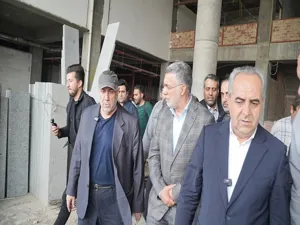 بازدید وزیر بهداشت به همراه استاندار از پروژه مرکز جامع سرطان 